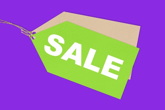 sale label, discount label isolated on purple background photo