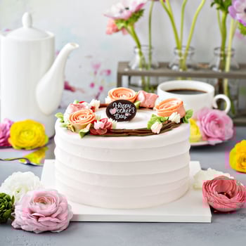 Mothers day cake with flowers photo