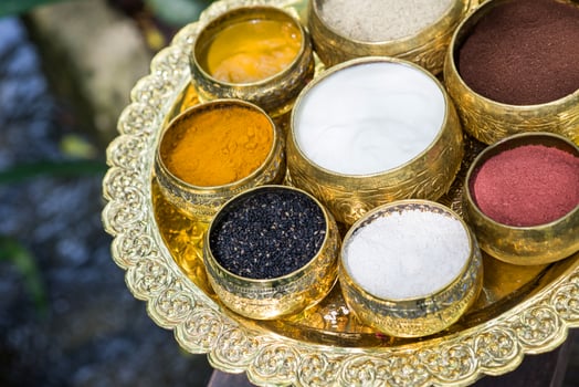 Scrubb powder for spa massage photo