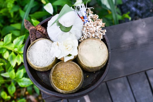 Scrubb powder for spa massage photo