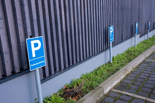 parking sign on the street photo