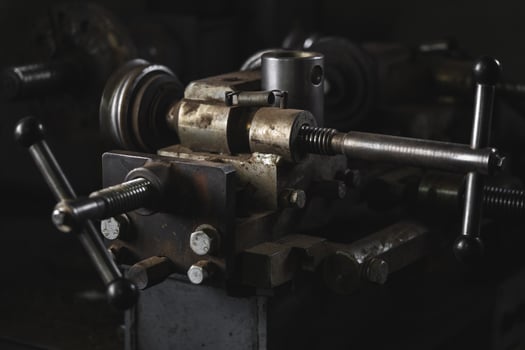 vise machine for working with metal in the workshop photo