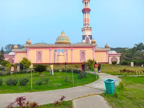 Free photo sunset with muslim mosque