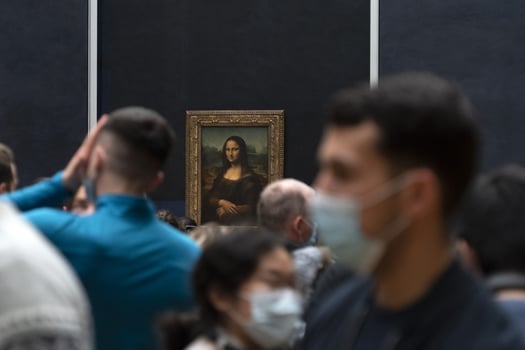 PARIS, FRANCE - NOVEMBER 18 2021 - Mona Lisa room is crowded of people photo