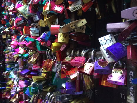 romeo and juliet house padlocks photo