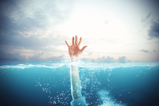 Businessman drowns and asks for help photo