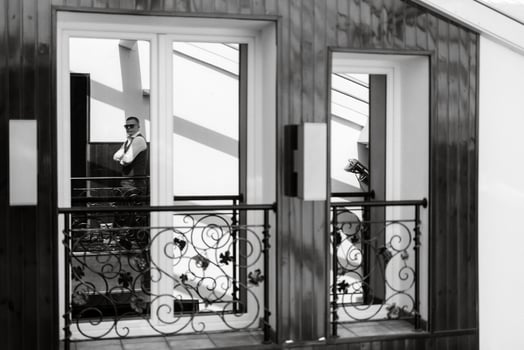 portrait of the groom of a man in the morning before the wedding photo