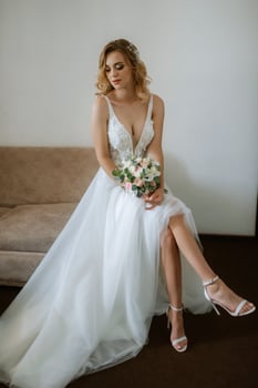 morning of the bride with the creation of the image photo