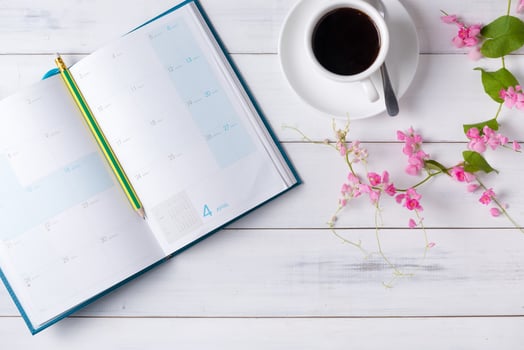 blank calendar book with Mexican Creeper pink flower photo