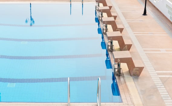 start place of outdoor competition swimming pool photo