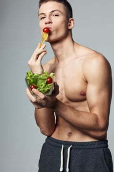 sportive man plate salad healthy food lifestyle diet workout photo