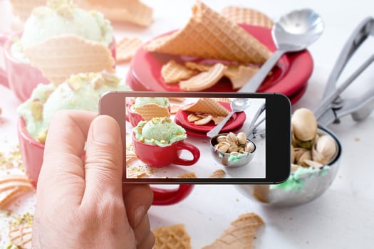 Ice cream photographing photo