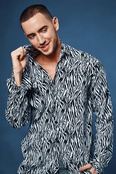 short haired man in shirt fashion self-confidence studio photo