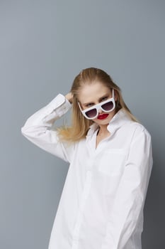 blonde woman red lips fashion glasses studio model unaltered photo