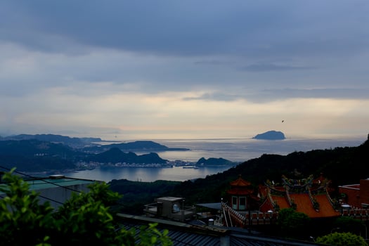 The Enchanting Old-World Charm of Jiufen, Taiwan photo