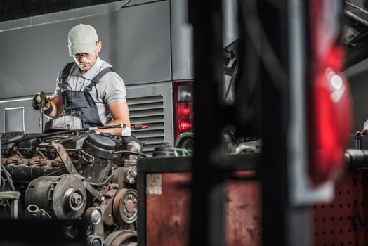Coach Bus Engine Repair photo
