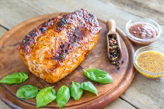 Grilled pork with basil photo