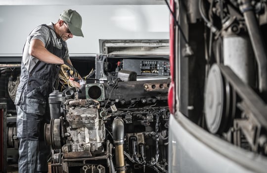 Pro Automotive Mechanic Repair Diesel Engine photo