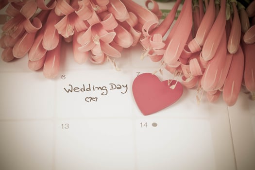 Reminder Wedding day in calendar planning with color photo