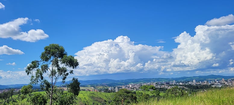 image of mountains in the interior of Brazil photo