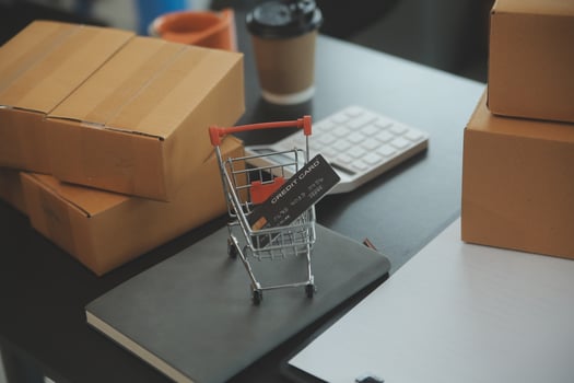 Business woman start up small business entrepreneur SME success .freelance woman working at home with Online Parcel delivery. SME and packaging deliveryconcept photo