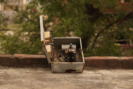 damage junk motor pump starter photo
