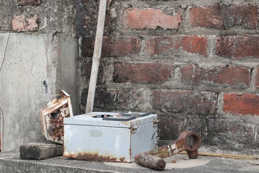 damage junk motor pump starter photo