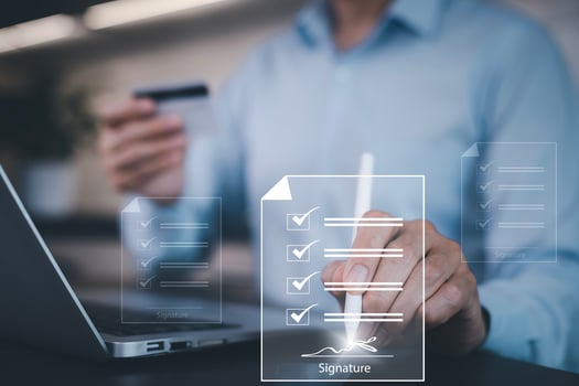 Signing electronic documents on digital documents Online, businessman with contract Electronic signature, e-signing, digital document management, paperless office, signing business contract concept, photo