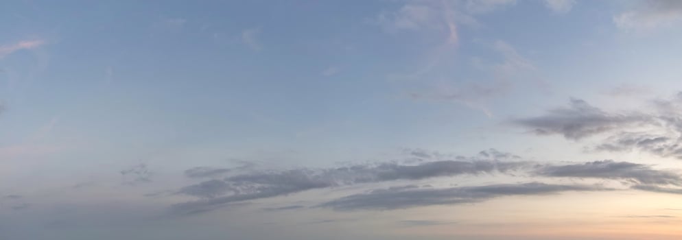 Most Beautiful View of Sky and Dramatic Clouds over Luton City of England UK During Sunset. photo