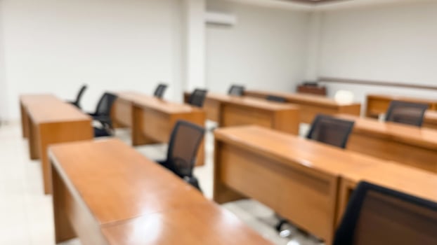 Blurred image of meeting room in the modern office, ideal for presentation background photo