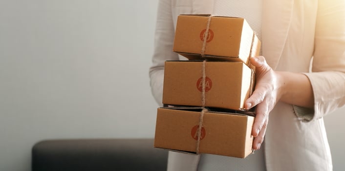 Business woman start up small business entrepreneur SME success .freelance woman working at home with Online Parcel delivery. SME and packaging deliveryconcept photo