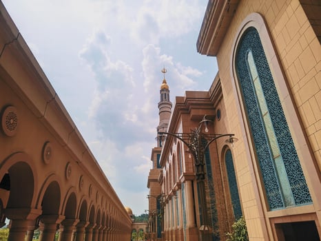 The Islamic Center, the largest mosque in the city of Samarinda, East Kalimantan, is suitable as a tourist attraction photo