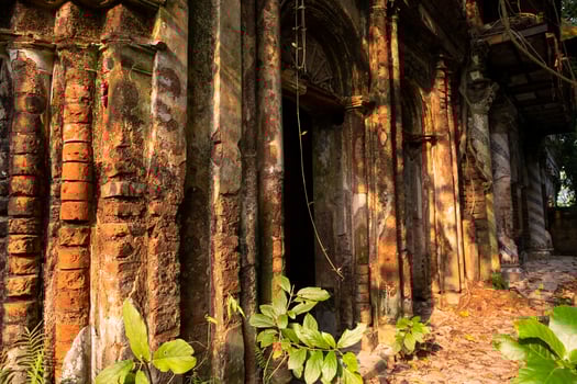 Baisrshi Zamindar Bari or Rajendra Babur haveli is a old historical zamindar house in Faridpur- Bangladesh photo
