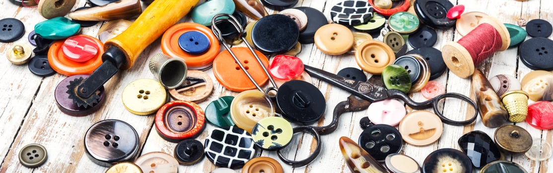 Sewing tools and accessories photo