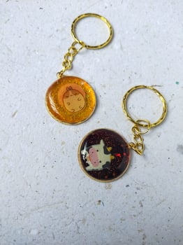 handmade resin key chain, bag charm, craft, art photo