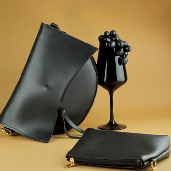 Black female handbag, fashion accessories with grape photo