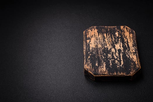 Empty wooden cutting board for preparing ingredients for preparing a delicious dish photo