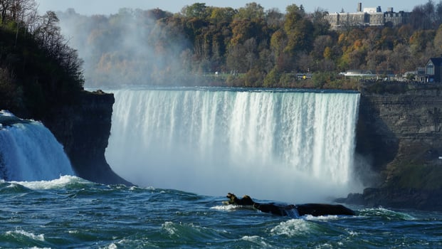 The beautiful Niagara waterfall landscape in autumn photo