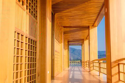 Wooden house and side door and Mountain view wood column Japanese style house design The door that looks like a line of sight photo