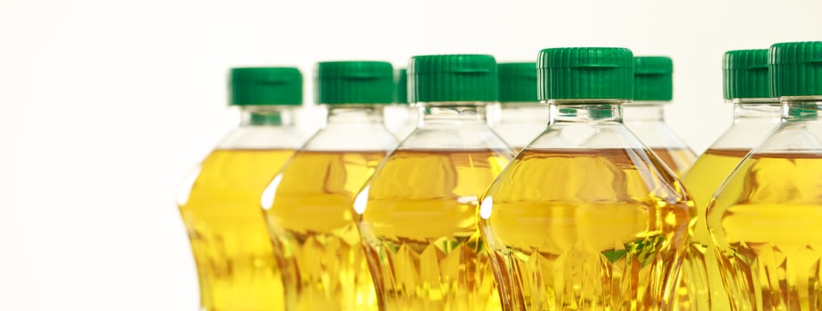 vegetable oil of cook bottle. photo