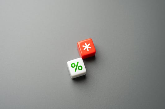 Interest rate and star terms. Unfair hidden fees, high interest rates and stiff penalties. Credits, loans and deposits. Price discounts. Financial illiteracy. photo