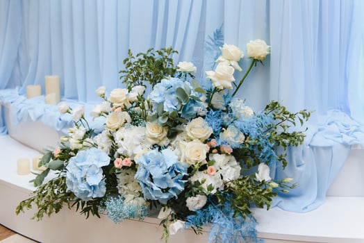 Decoration of the restaurant at the wedding banquet. photo