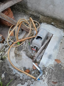 Photo of residential outdoor water hose