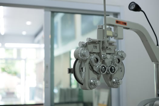 Phoropter eye test photo