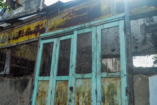 an ancient building that looked dull and abandoned photo