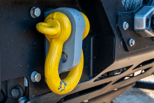 shacle and winch on a front bumper photo