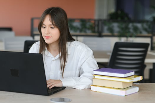 girl at the desk in school photo