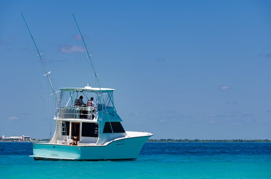 Hatteras yacht in mexican caribbean photo