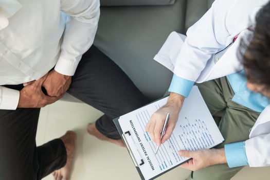 Patients who are concerned about prostate cancer seek the advice of a medical advisor to review their symptoms with a prostate cancer specialist and are competent in prostate cancer treatment. photo