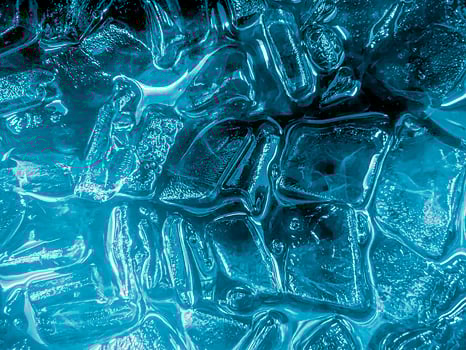 icecubes background,icecubes texture,icecubes wallpaper,ice helps to feel refreshed and cool water from the icecubes helps the water refresh your life and feel good.ice drinks for refreshment business photo